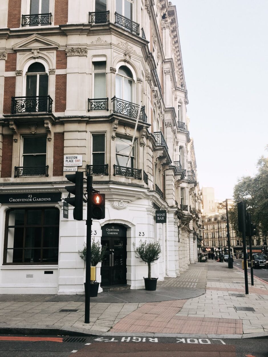 photo of an empty street in london